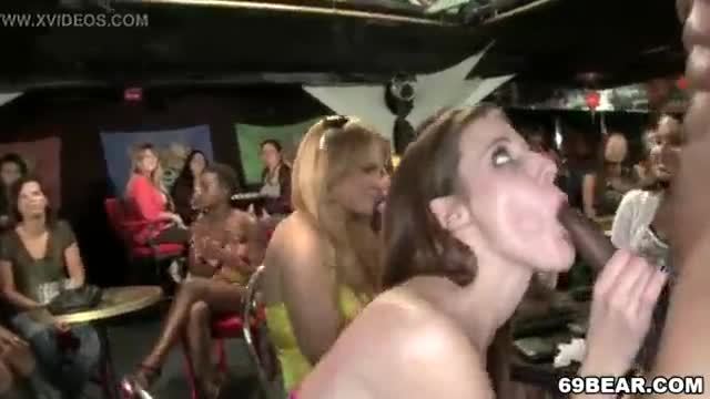 Nightclub orgy with many hot girls