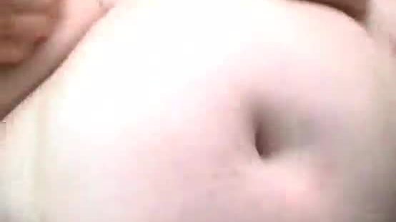2 fat amateur girlfriends in a threesome with cum